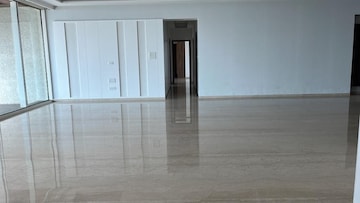 Room in 5 BHK Apartment at Avighna One Avighna Park, Lower Parel – for Sale