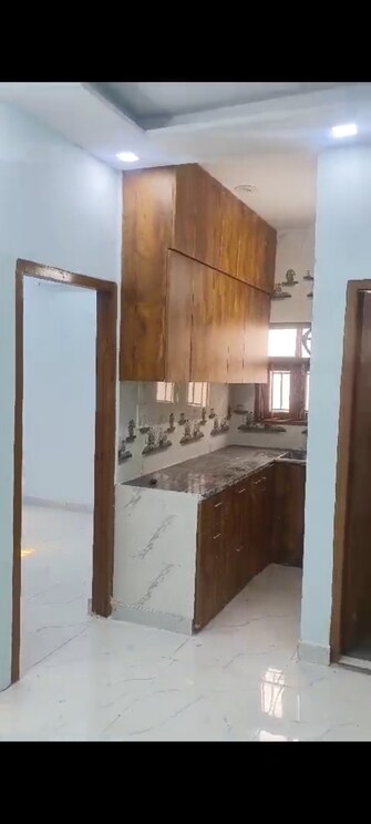 2 BHK Builder Floor For Rent in Rohini Sector 16 Delhi  8047326