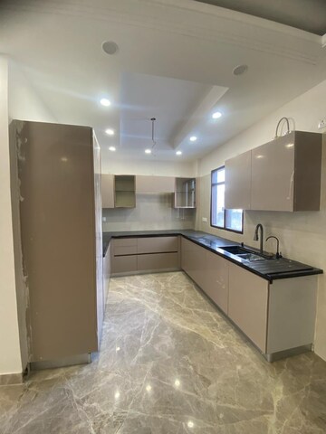 Kitchen in 3 BHK Builder Floor at Sector 21d – for Sale