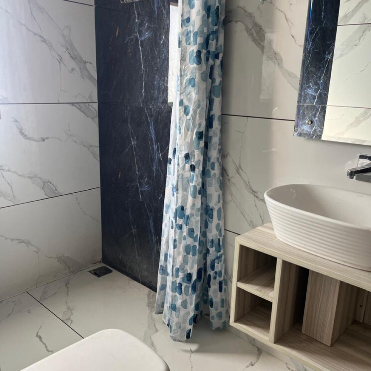 Bathroom, international airport road 3.5 Bedroom 1420 Sq.Ft. Apartment In International Airport Road Zirakpur 8047384