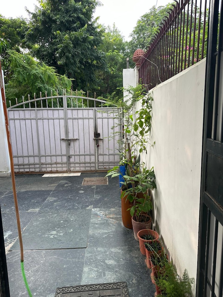 Exterior View, rwa-apartments-sector-92  249 Sq.Mt. Plot In Sector 92 Noida 8047388