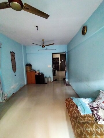 Room in 1.5 BHK Apartment at Laxmi Avenue D Global City Ph-1, Virar West – for Sale