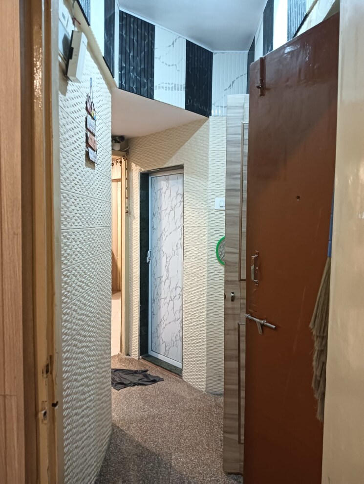 Bathroom, shree-yog-vishal-chs 2 Bedroom 700 Sq.Ft. Apartment In Kopar Khairane Navi Mumbai 8047437