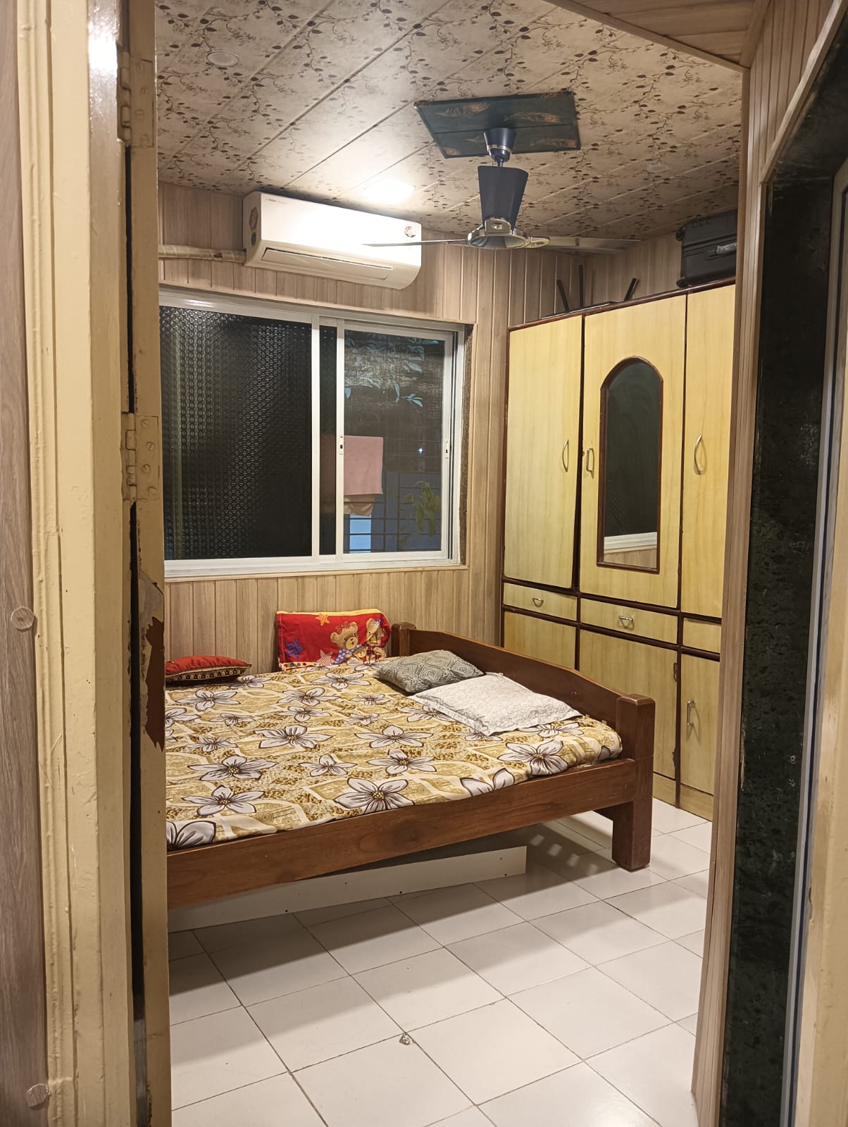 2 BHK Apartment For Sale in Shree Yog Vishal CHS