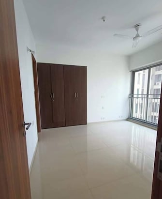 2 BHK Apartment For Rent in Kalpataru Sunrise Grande Kolshet Road Thane  8047458