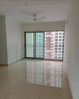 2 BHK Apartment For Rent in Kalpataru Sunrise Grande Kolshet Road Thane  8047458