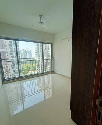 2 BHK Apartment For Rent in Kalpataru Sunrise Grande Kolshet Road Thane  8047458