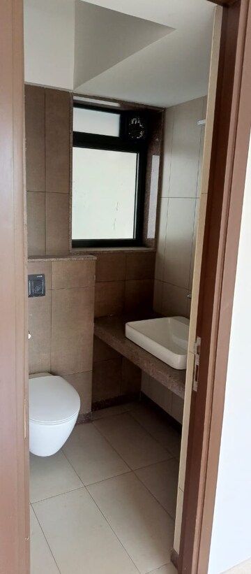 Master Bedroom in 2 BHK Apartment at Shapoorji Pallonji Vicinia, Powai – for Sale