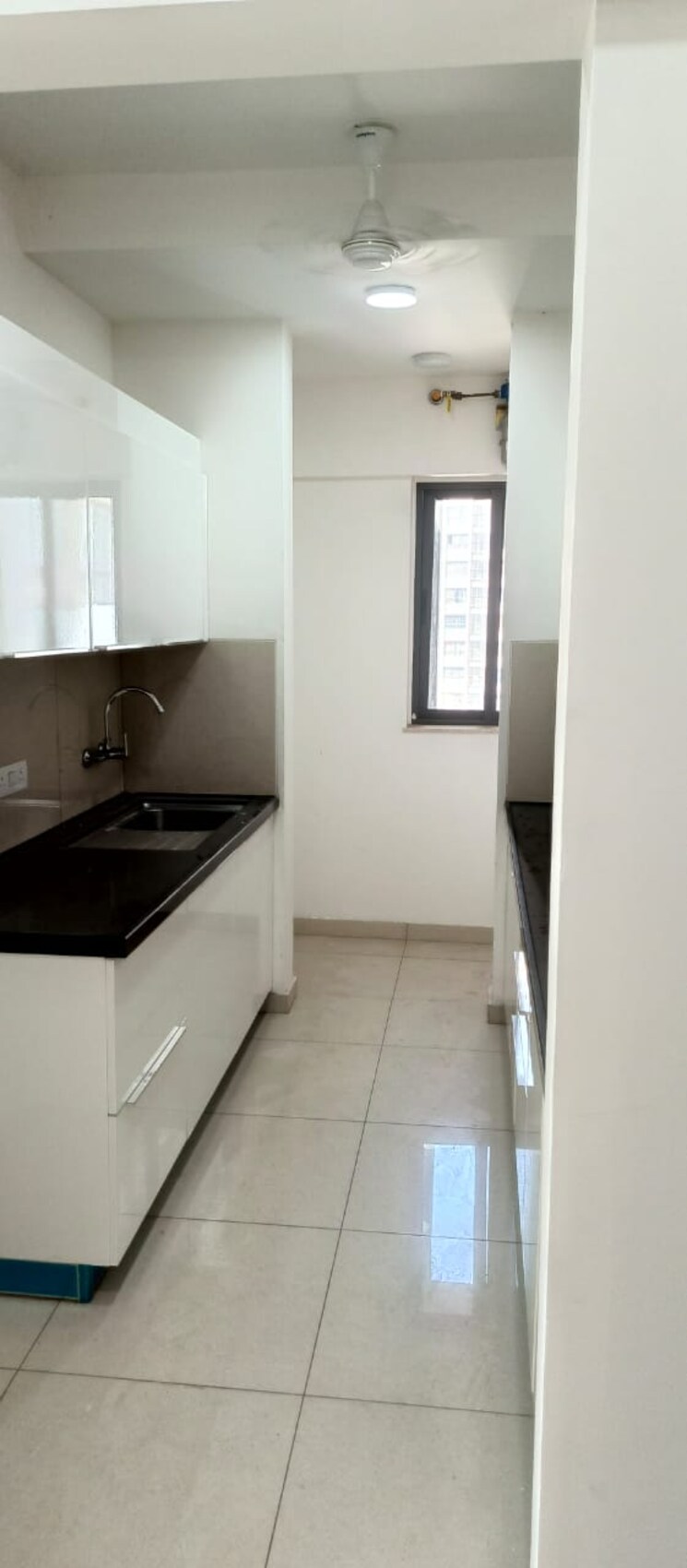 Kitchen, shapoorji-pallonji-vicinia 2 Bedroom 670 Sq.Ft. Apartment In Powai Mumbai 8047466