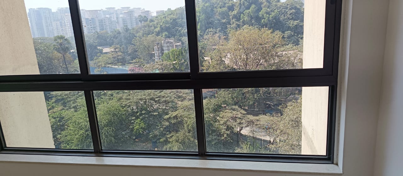 2 BHK + Pooja Room Apartment For Sale in Shapoorji Pallonji Vicinia