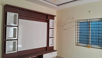 Room in 2.5 BHK Apartment at Aparna Serene Park, Kondapur – for Rent