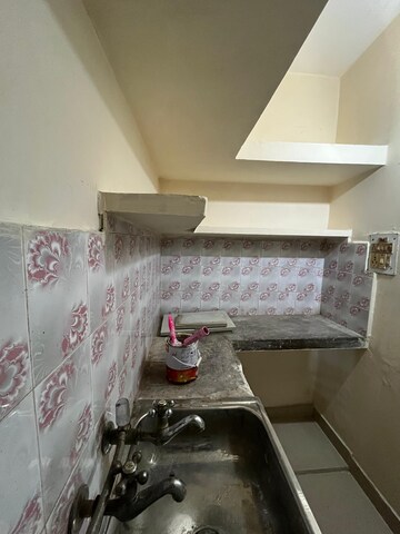 Kitchen in 1 BHK Independent House at Gomti Nagar – for Rent