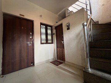  1 BHK Independent House at Gomti Nagar – for Rent
