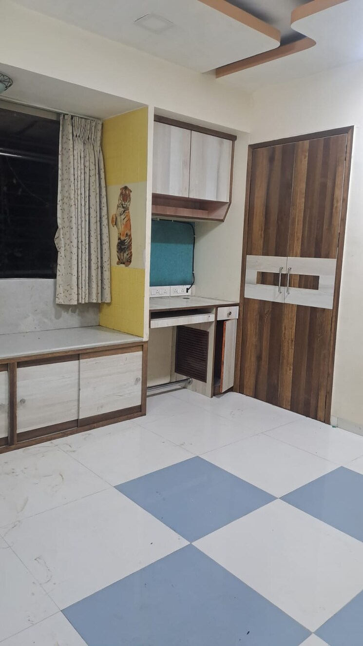 Kitchen, raunak-park 2 Bedroom 700 Sq.Ft. Apartment In Kokanipada Thane 8047620