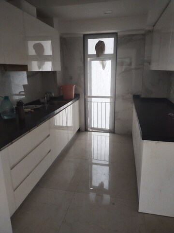 2 BHK Apartment For Rent in Peninsula Salsette 27, Byculla