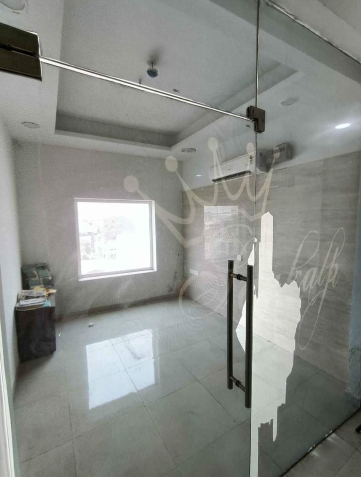 Office Space For Sale in Omaxe Plaza