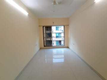 2 BHK Apartment For Rent in Kyraa Ariso Apartment Chembur Mumbai  8047662