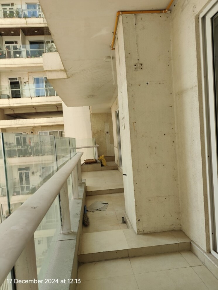 Balcony, omkar-apartment-malad-east 3 Bedroom 1950 Sq.Ft. Apartment In Malad East Mumbai 8047678