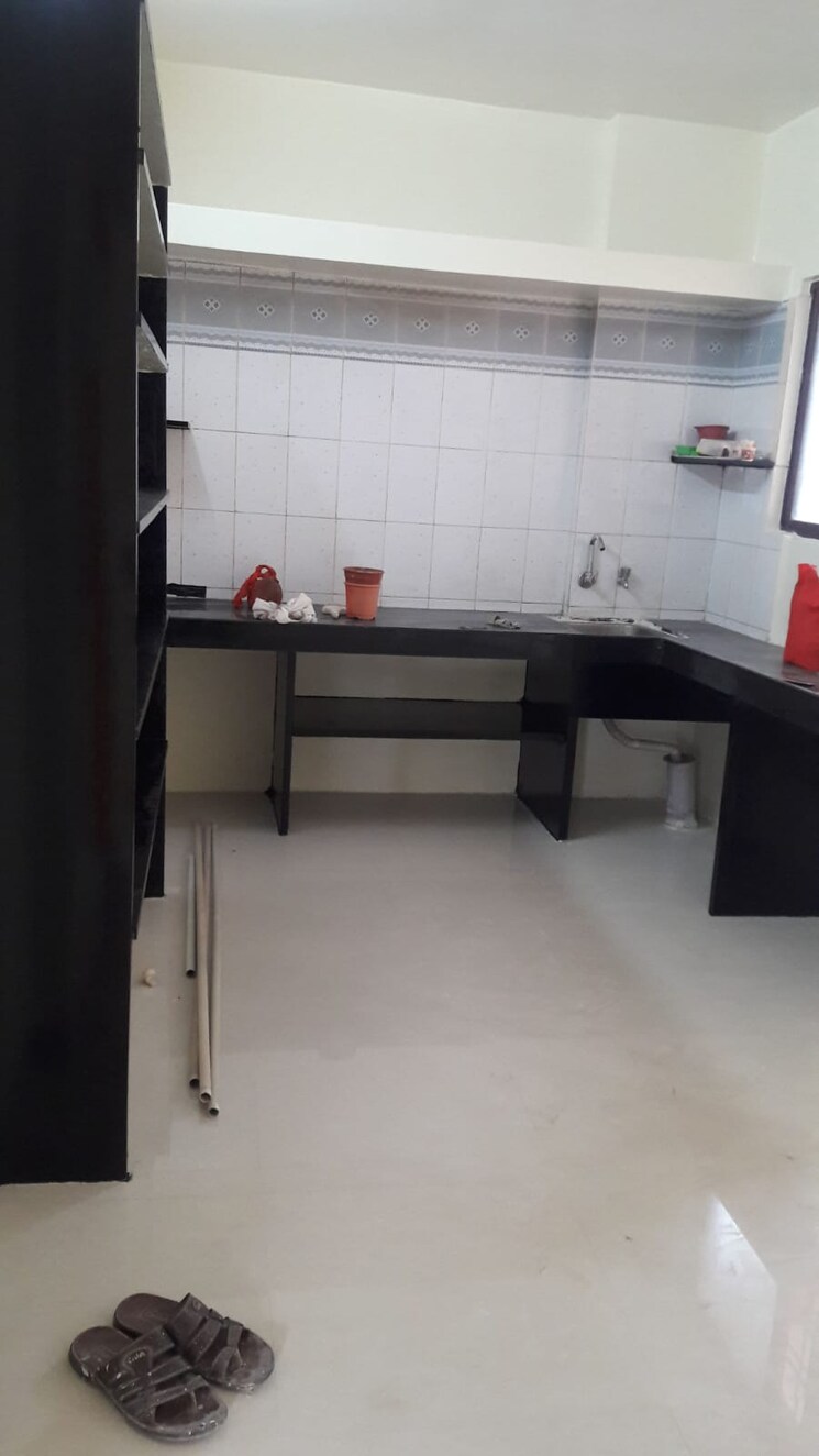 Kitchen, om-sakshi-corner 2 Bedroom 850 Sq.Ft. Apartment In Pashan Pune 8047699