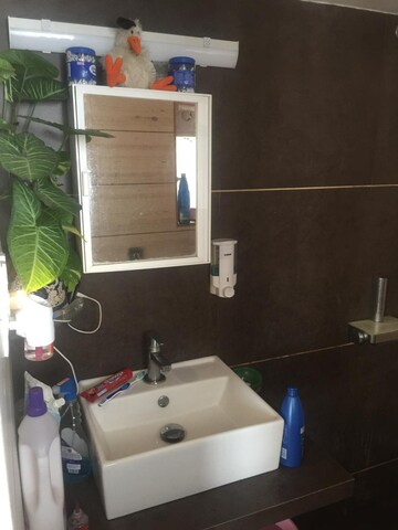 Bathroom in 1 RK Apartment at Andheri West – for Rent