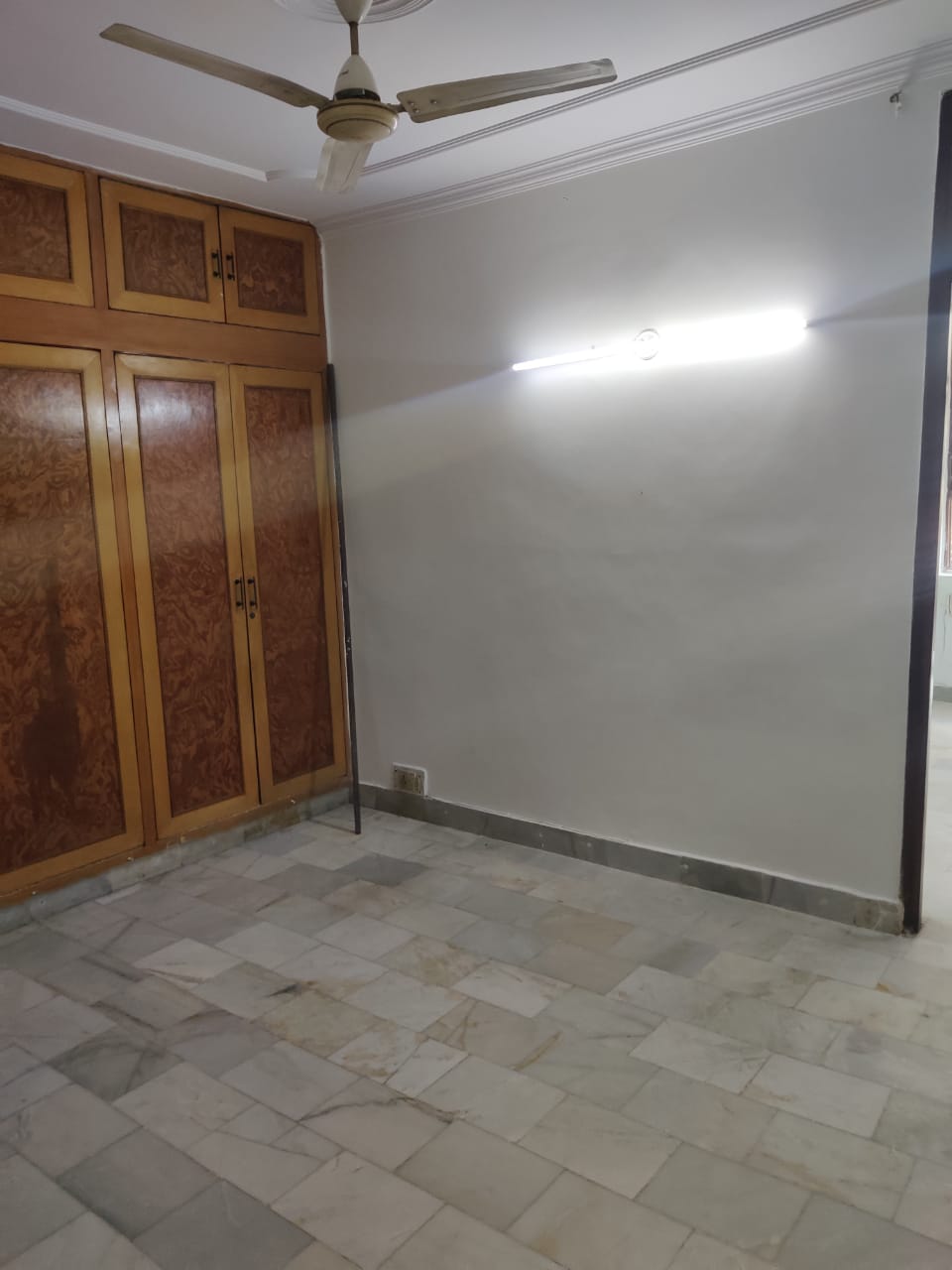 2 BHK Builder Floor For Sale in Lajpat Nagar I
