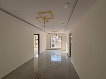 Building Lobby in 3 BHK Apartment at Vaibhavlaxmi East Syde, Ghatkopar East – for Rent