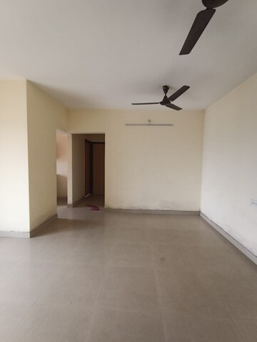 Room in 1 BHK Apartment at Puraniks City Reserva, Ghodbunder Road – for Rent