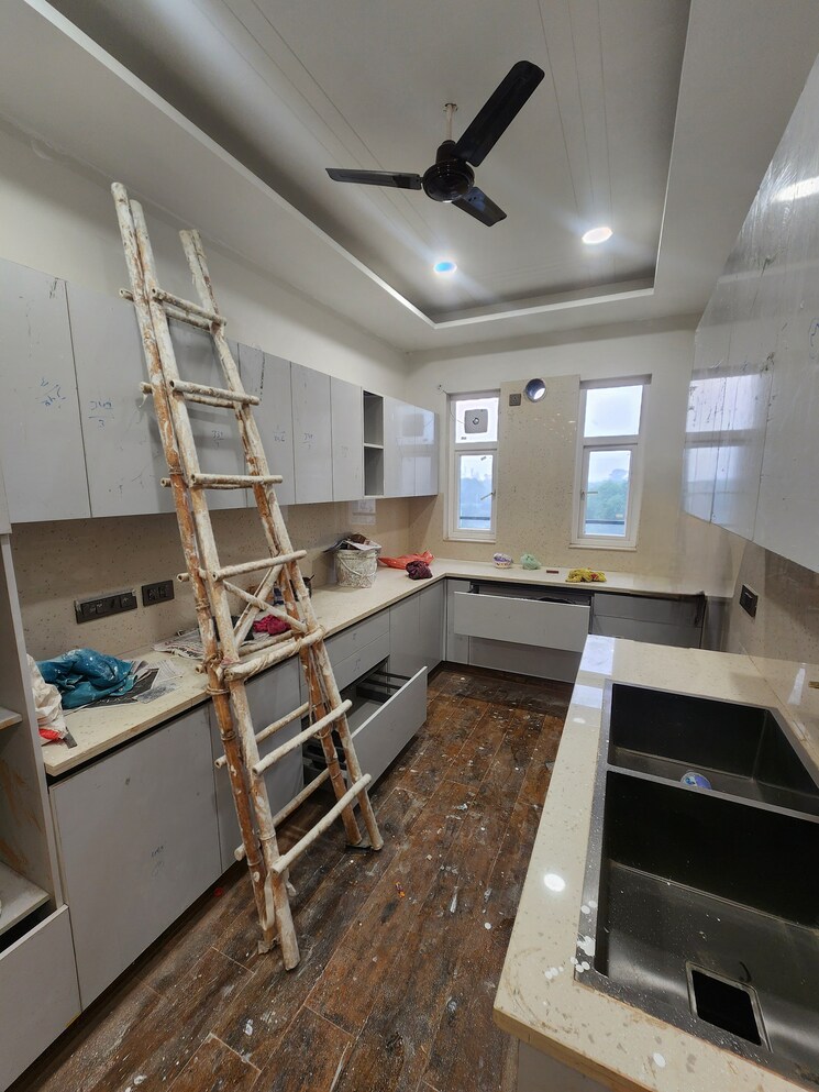 Master Bedroom, bptp-eden-estate 3.5 Bedroom 215 Sq.Ft. Builder Floor In Sector 81 Faridabad 8047777