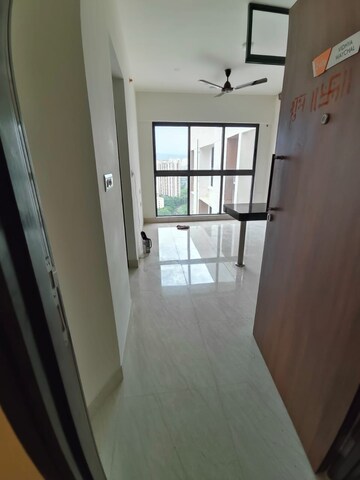 1 BHK Apartment For Rent in Lodha Crown Quality Homes, Majiwada
