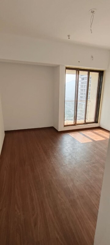 Room in 2 BHK Apartment at Cosmos Horizon Phase 2, Pokhran Road No 2 – for Rent