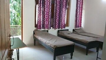 Room in  Pg at Sector 2 – for Rent