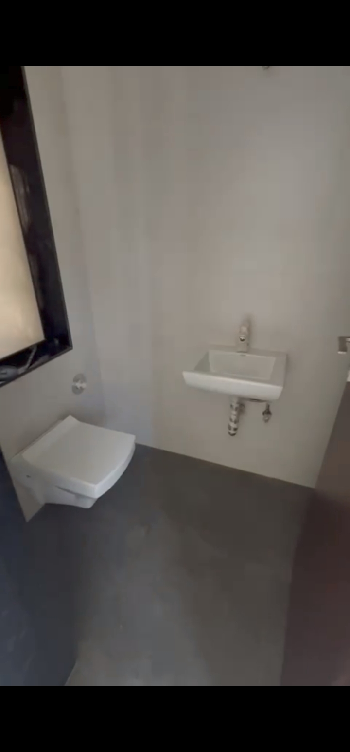 Bathroom, yogesh-apartment-goregaon 1 Bedroom 350 Sq.Ft. Apartment In Goregaon East Mumbai 8047922