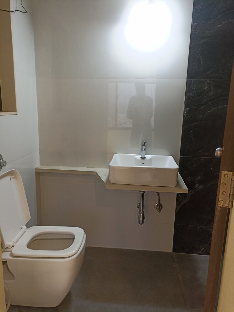 Bathroom, mallhar-bhimashankar-heights 2 Bedroom 734 Sq.Ft. Apartment In Dahisar West Mumbai 8047916