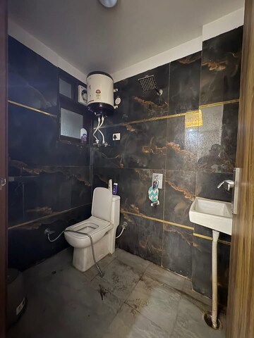 Bathroom in 2 BHK Builder Floor at Saket – for Rent