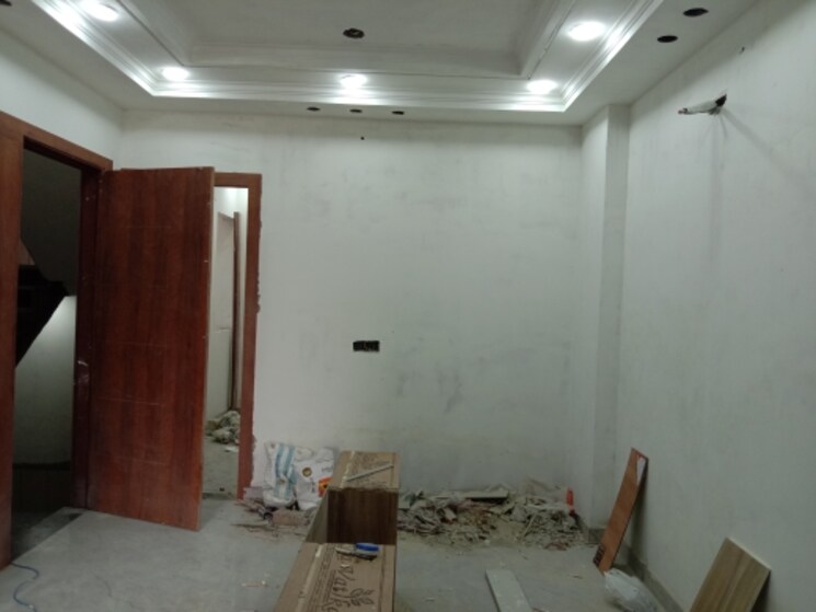 Living Room, dwarka mor 2.5 Bedroom 675 Sq.Ft. Independent House In Dwarka Mor Delhi 8047925