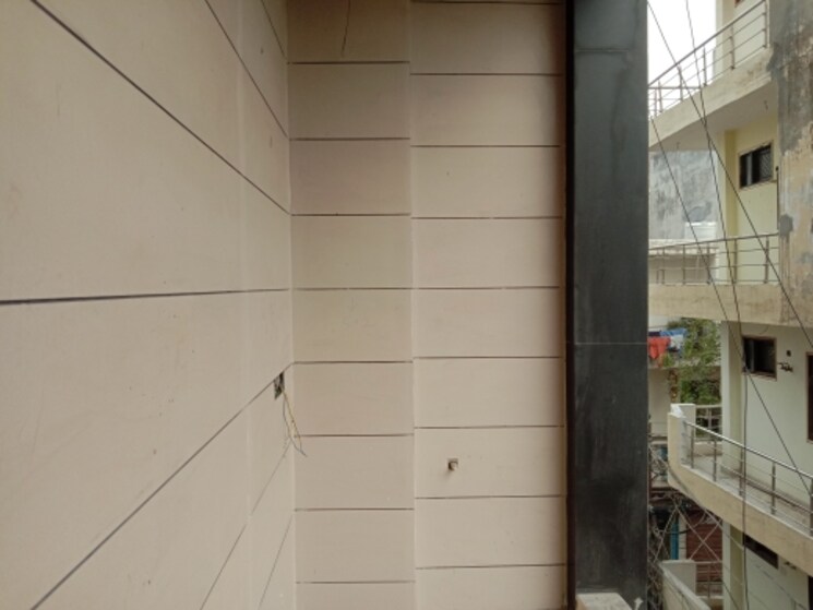 Bathroom, dwarka mor 2.5 Bedroom 675 Sq.Ft. Independent House In Dwarka Mor Delhi 8047925