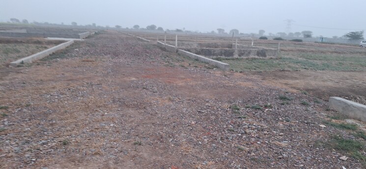 undefined, upsidc site b  100 Sq.Yd. Plot In Upsidc Site B Greater Noida 8047942