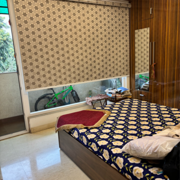 Bedroom in 3 BHK Builder Floor at Malviya Nagar – for Sale