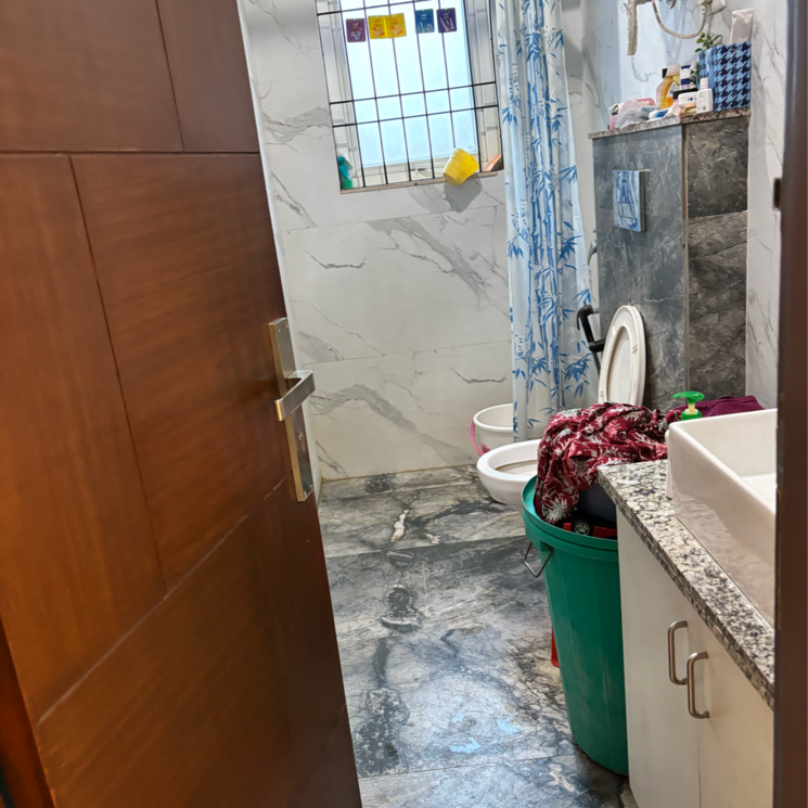 Bathroom, malviya nagar 3 Bedroom 1200 Sq.Ft. Builder Floor In Malviya Nagar Delhi 8047944