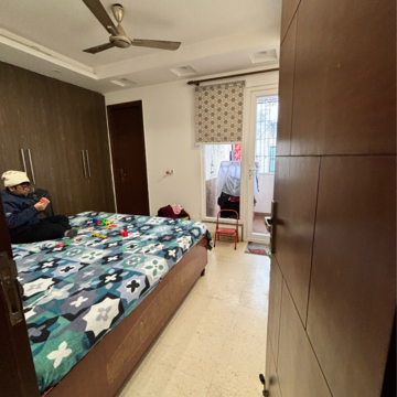 Bedroom in 3 BHK Builder Floor at Malviya Nagar – for Sale