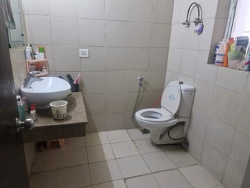 Bathroom in 2.5 BHK Apartment at Indiabulls Centrum Park, Sector 103 – for Rent
