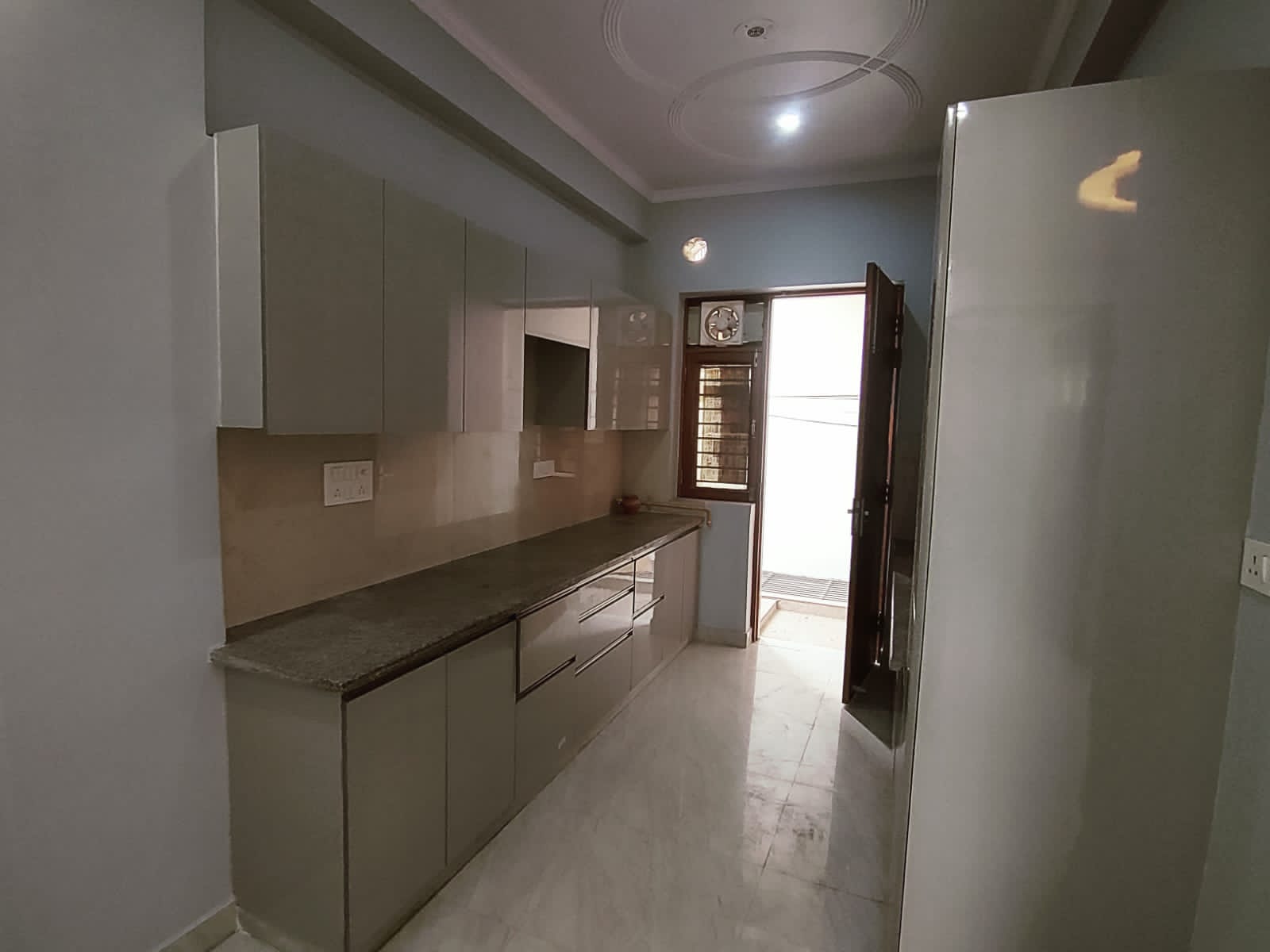 4 BHK + Pooja Room,Servant Room 3350 Sq.Ft. Apartment in TGB Meghdutam