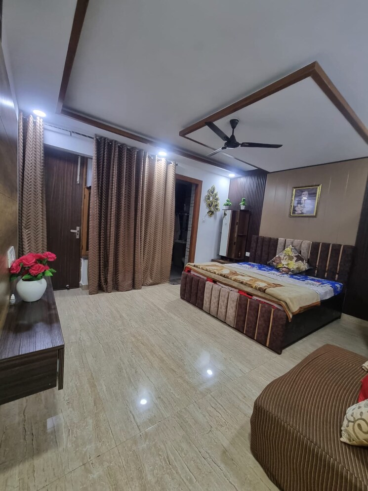 Bedroom, sector 32 3 Bedroom 2250 Sq.Ft. Builder Floor In Sector 32 Faridabad 8048107
