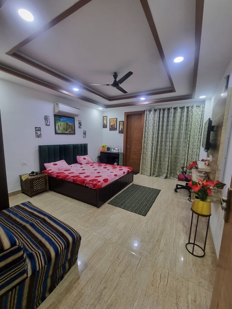 Bedroom, sector 32 3 Bedroom 2250 Sq.Ft. Builder Floor In Sector 32 Faridabad 8048107