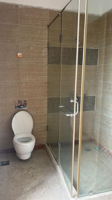 Bathroom in 2 BHK Apartment at Jaypee Green Crescent Court, Jaypee Greens – for Rent