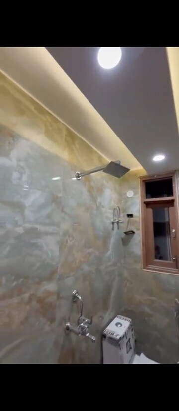 Furnished Amenities in 1 BHK Builder Floor at Sultanpur – for Sale