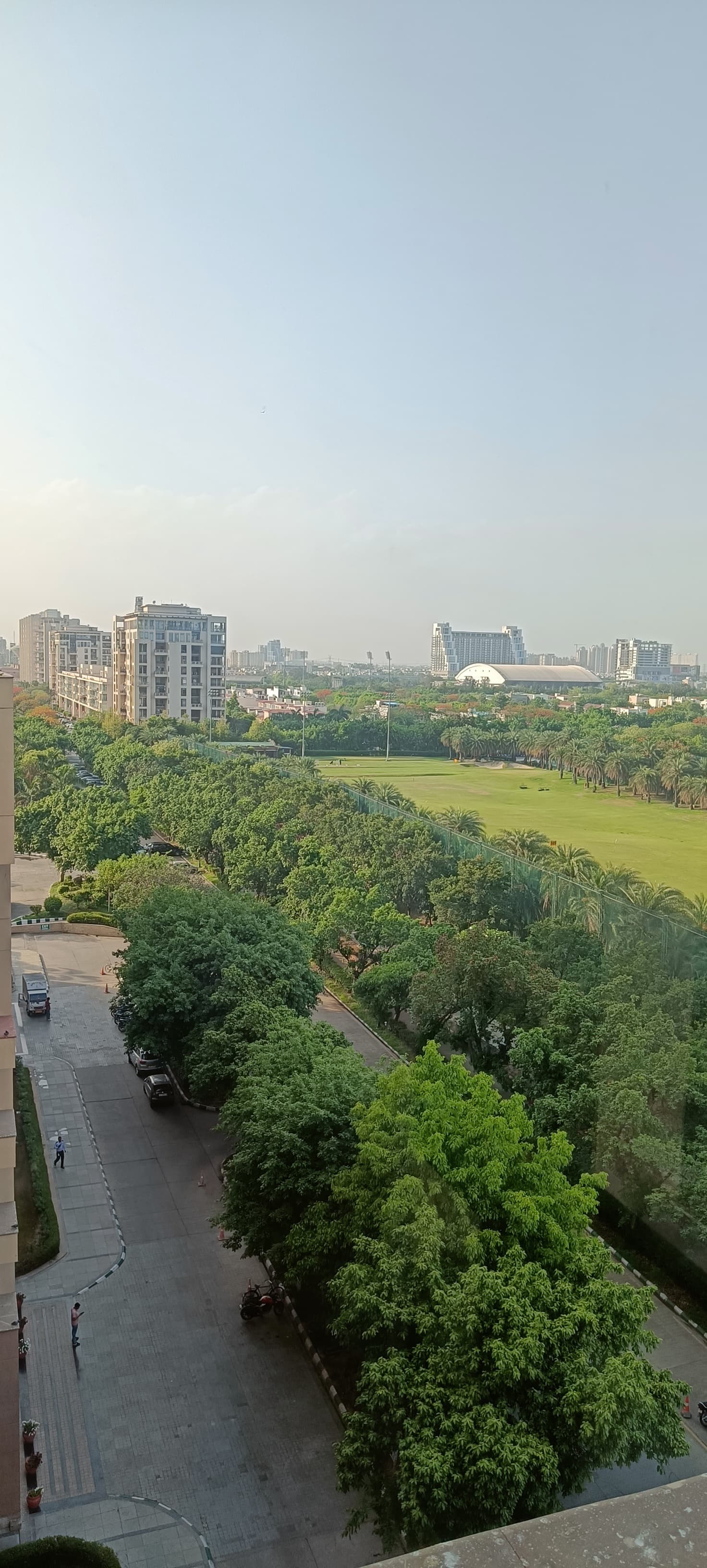 4 BHK + Servant Room,Study Room Apartment For Sale in Kingson Green Villa