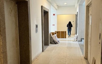 3.5 BHK Apartment For Rent in Purvanchal Royal City, Chi V Greater Noida