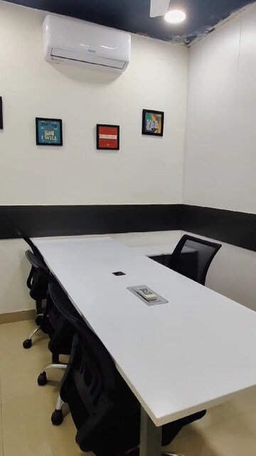  Office Space For Rent in Janakpuri