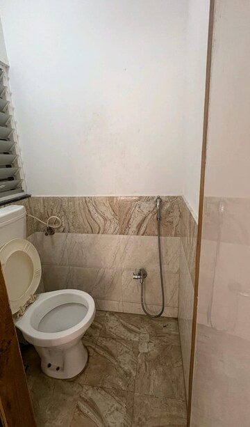 Bathroom in 4 BHK Independent House at Hadapsar – for Rent